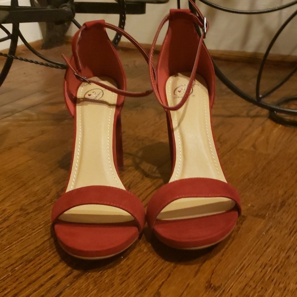 Women's Shoes